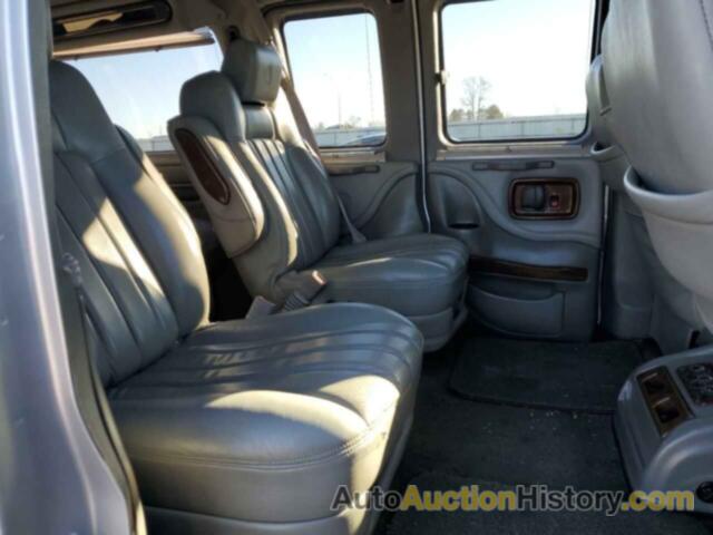 CHEVROLET EXPRESS 3LT, 1GBSGDC44E1121548