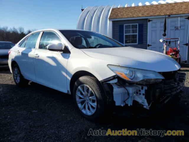 TOYOTA CAMRY LE, 4T4BF1FK5FR507968