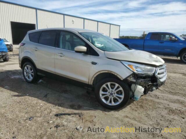 FORD ESCAPE SE, 1FMCU0GD1HUC20726