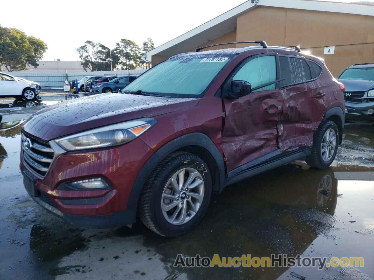 HYUNDAI TUCSON LIMITED, KM8J3CA45GU138713