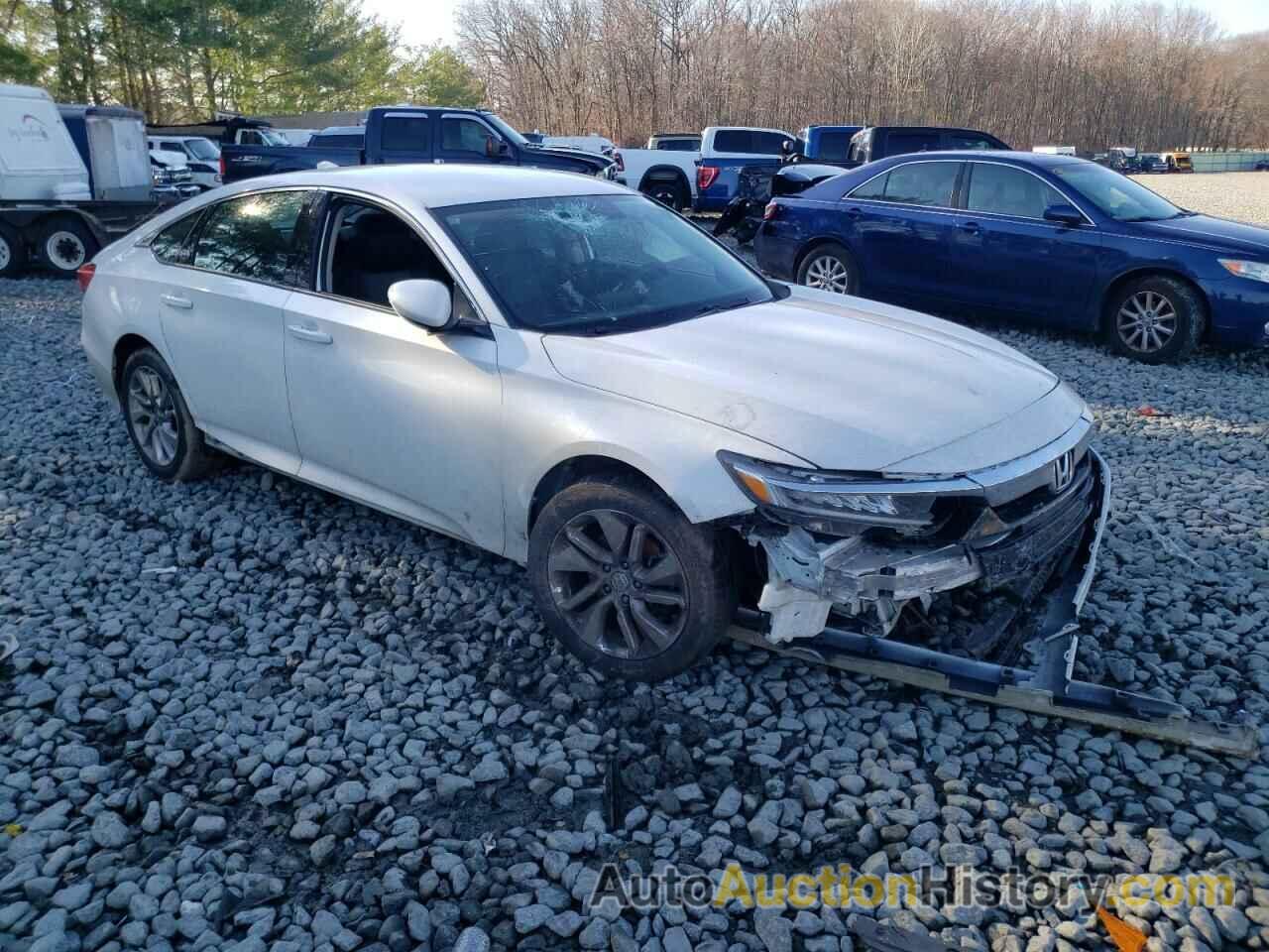 HONDA ACCORD LX, 1HGCV1F18LA132556