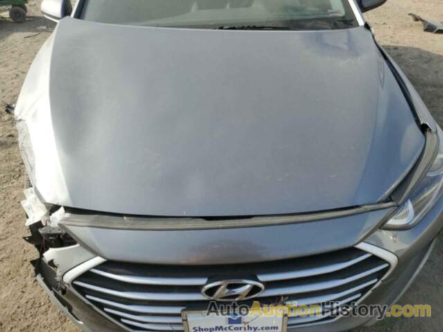 HYUNDAI ELANTRA SE, 5NPD74LF9JH261863