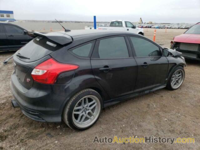 FORD FOCUS ST, 1FADP3L94DL358947