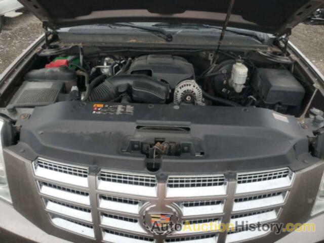 CADILLAC ESCALADE LUXURY, 1GYS4BEF1CR247270