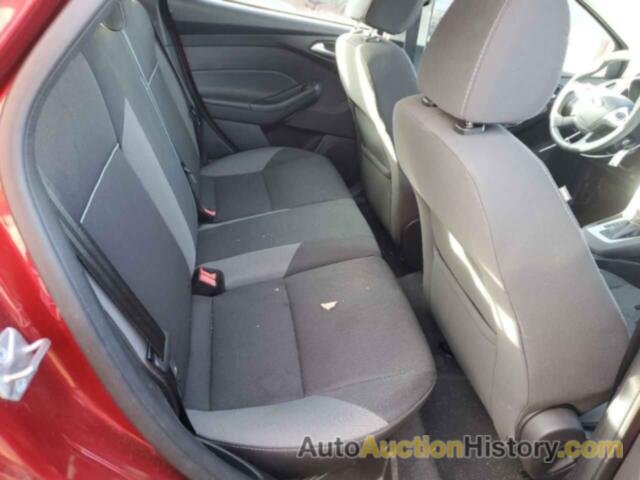 FORD FOCUS SE, 1FADP3K21EL165046