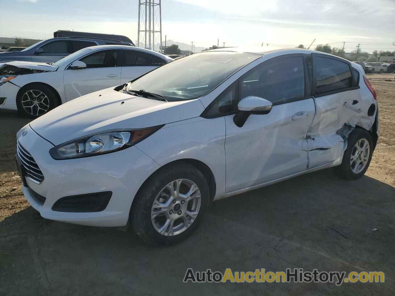 FORD FIESTA SE, 3FADP4EJ1EM203785