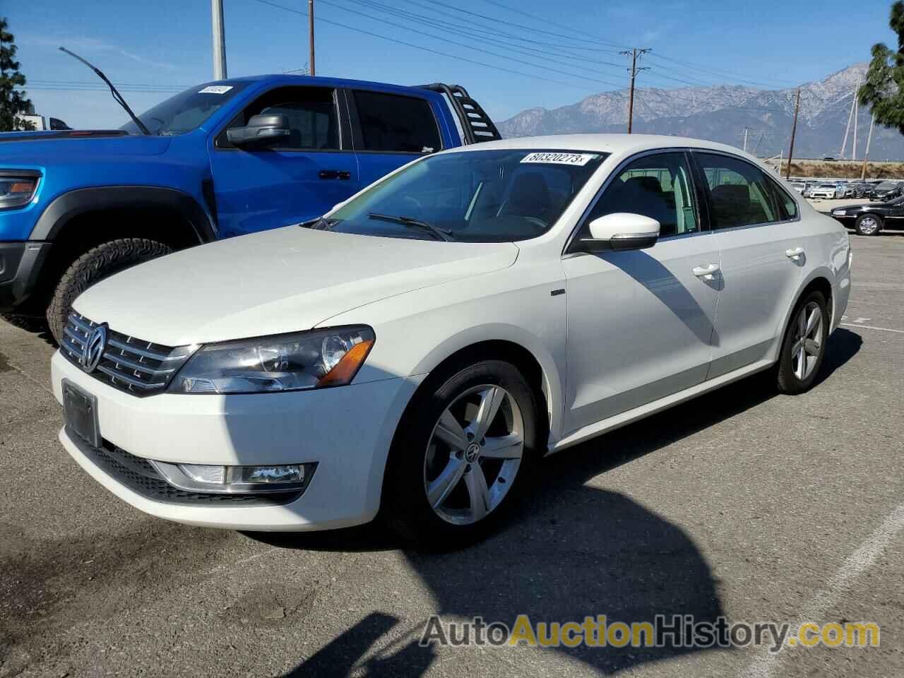 2015 VOLKSWAGEN PASSAT S, 1VWAT7A30FC110807