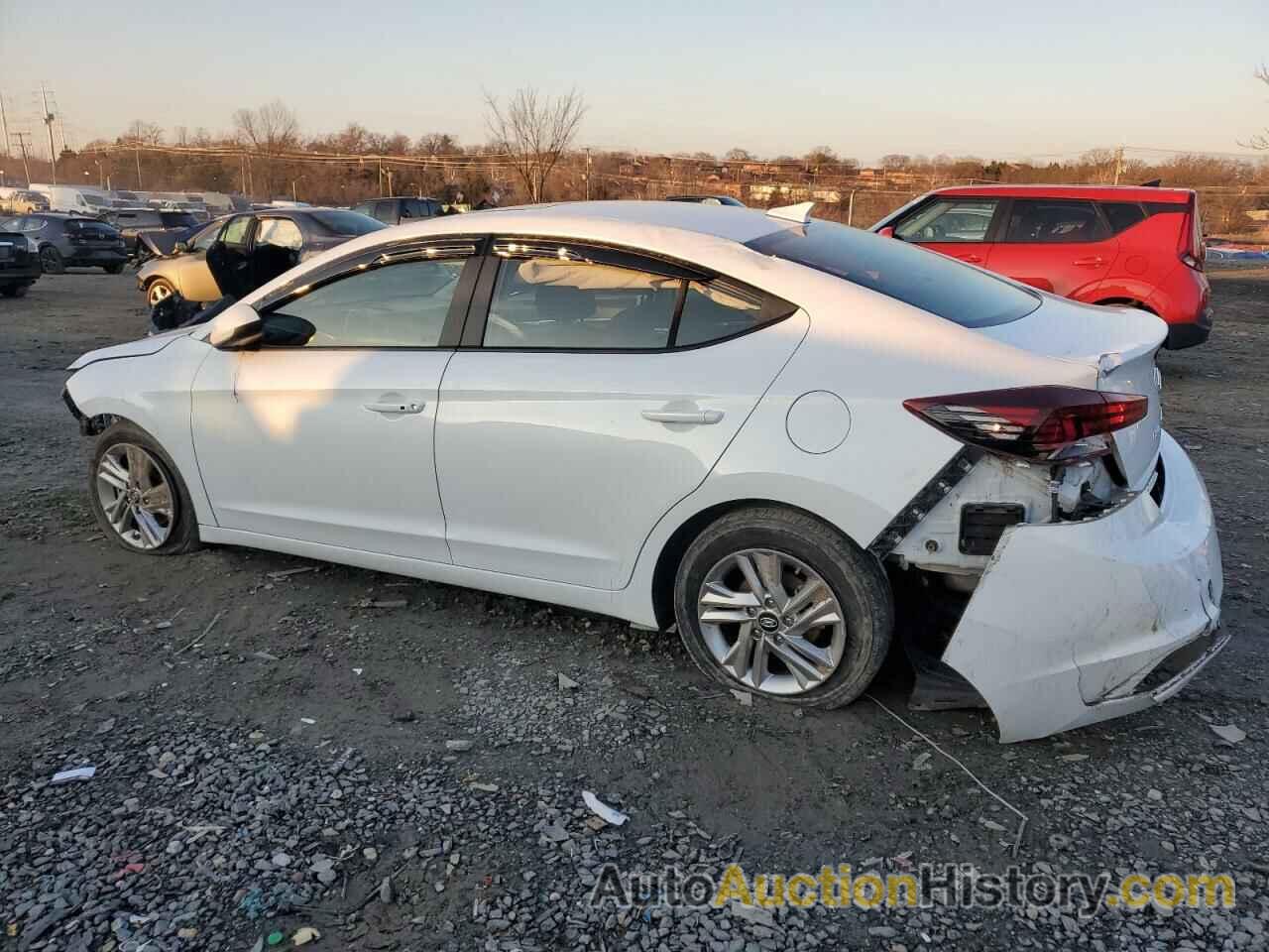 HYUNDAI ELANTRA SEL, 5NPD84LF0KH421787