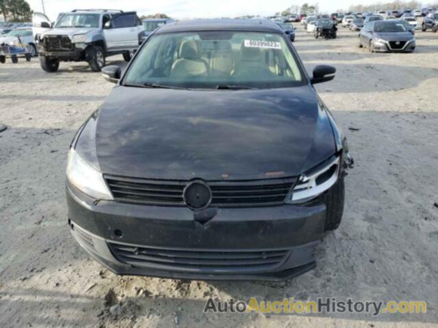 VOLKSWAGEN JETTA SE, 3VWDX7AJ0CM389024