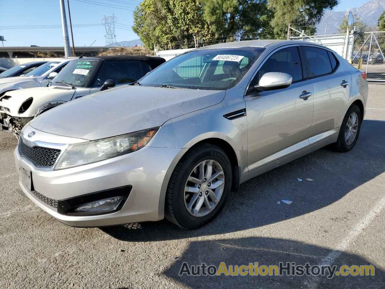 KIA OPTIMA LX, 5XXGM4A77DG176103