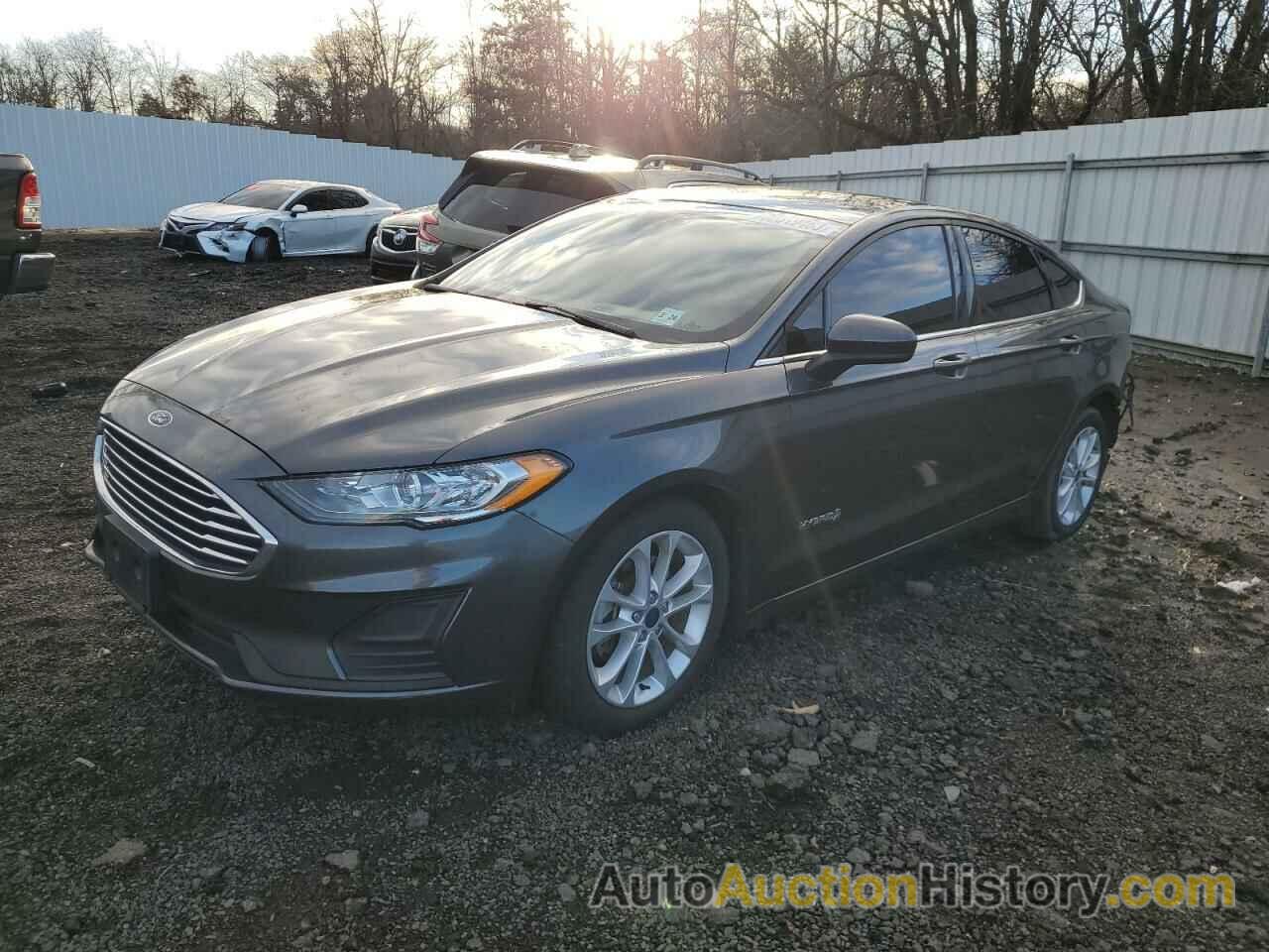 FORD FUSION SE, 3FA6P0LUXKR192556