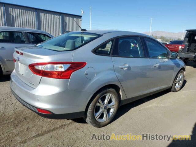 FORD FOCUS SE, 1FADP3F22DL313861