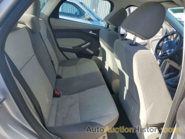 FORD FOCUS SE, 1FADP3F22DL313861