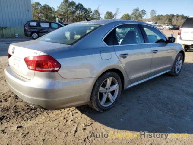 VOLKSWAGEN PASSAT S, 1VWAT7A30EC033547