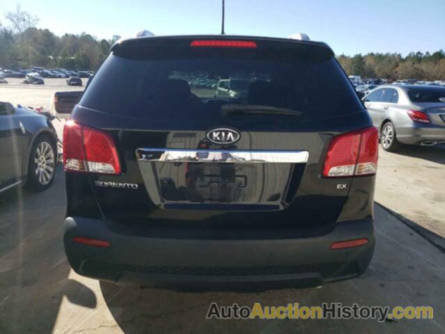 KIA SORENTO EX, 5XYKU3A61DG376529