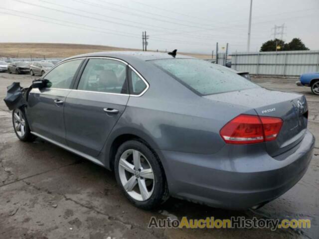 VOLKSWAGEN PASSAT S, 1VWAT7A34FC123284