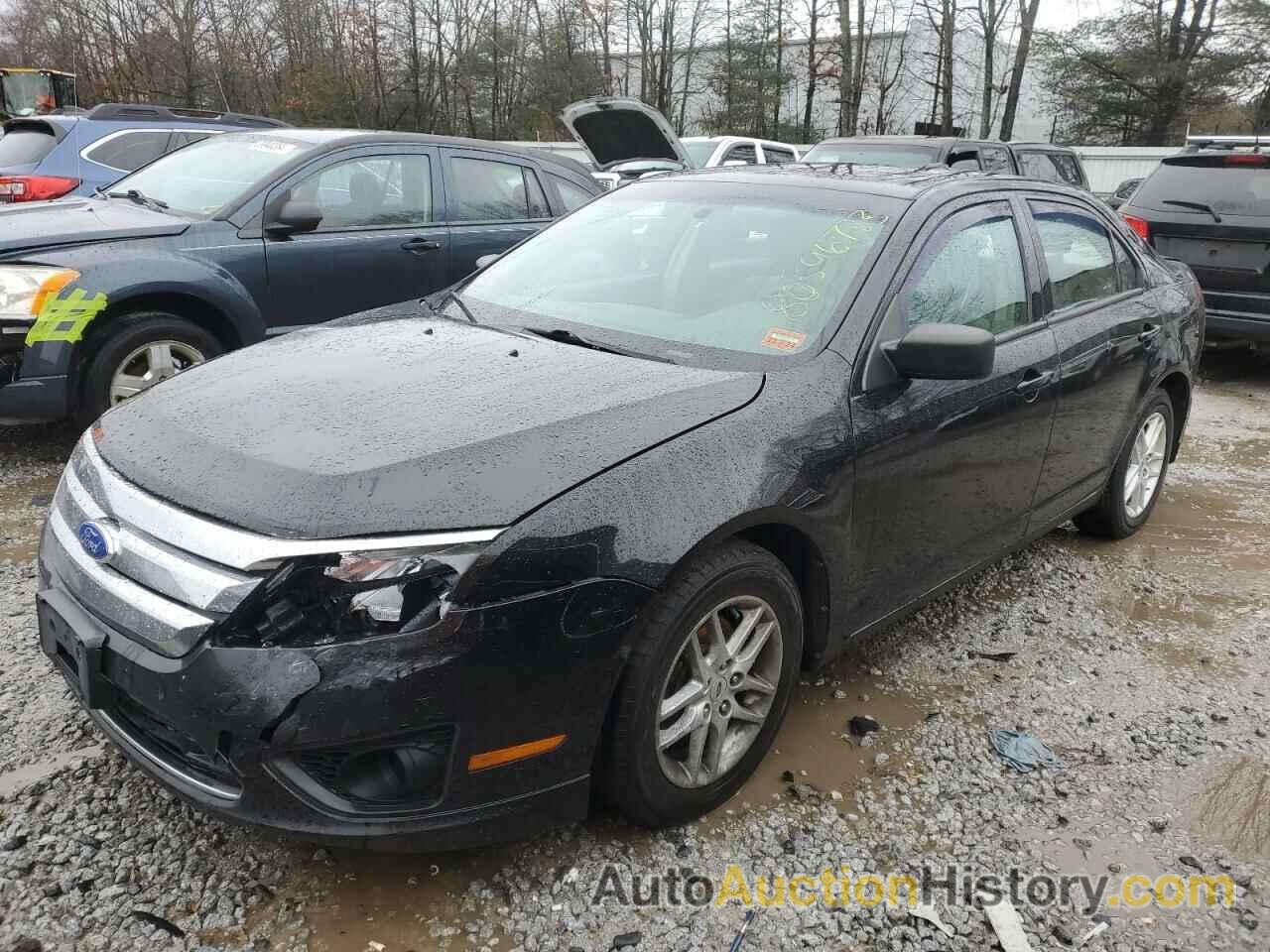 FORD FUSION S, 3FAHP0GA5BR249240