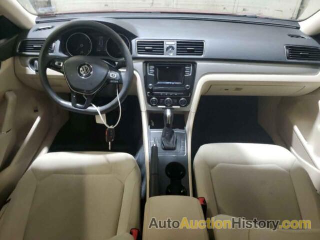 VOLKSWAGEN PASSAT S, 1VWAT7A33HC044675