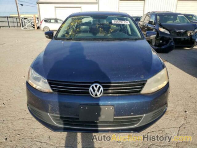 VOLKSWAGEN JETTA SE, 3VWDP7AJ9DM352359