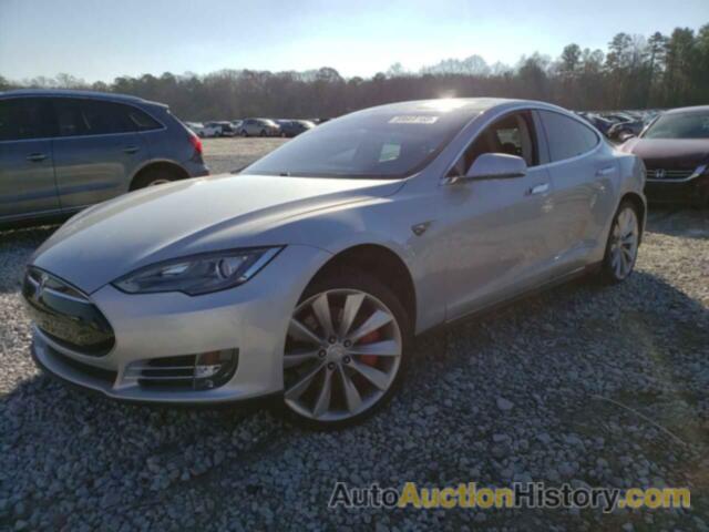 TESLA MODEL S, 5YJSA1CN1CFP01896