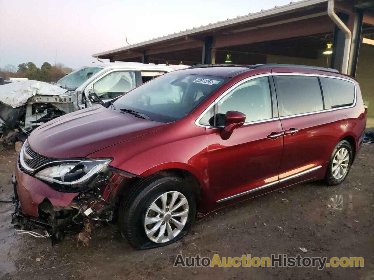 CHRYSLER PACIFICA TOURING L, 2C4RC1BG0HR569351