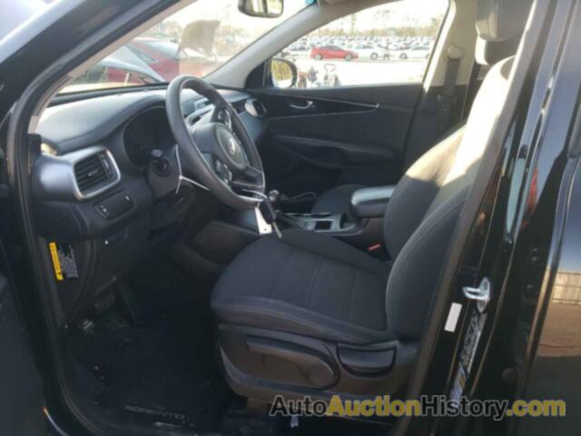 KIA SORENTO LX, 5XYPG4A3XHG323391