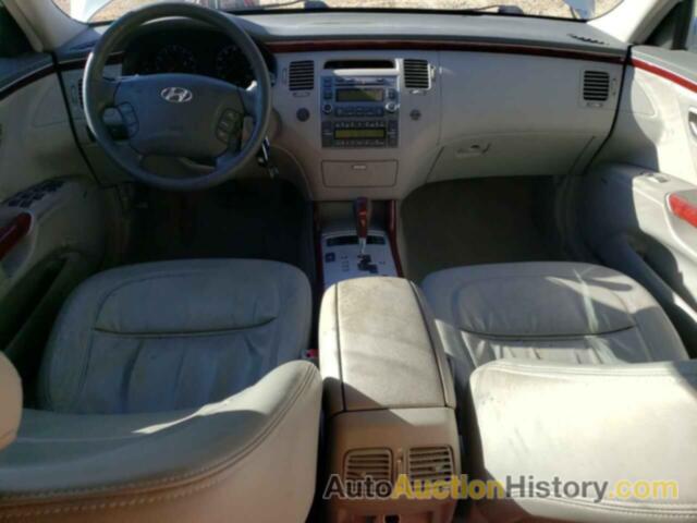 HYUNDAI AZERA SE, KMHFC46FX8A262789