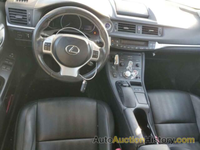 LEXUS CT 200 200, JTHKD5BH5D2132418