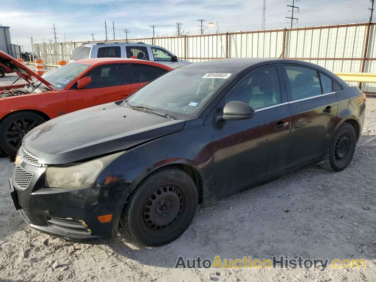 CHEVROLET CRUZE LS, 1G1PD5SH3C7133424