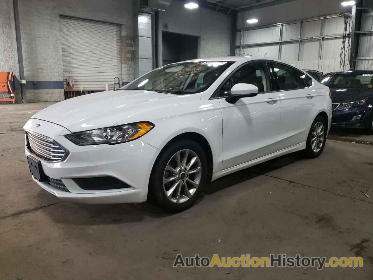 FORD FUSION SE, 3FA6P0H74HR356041