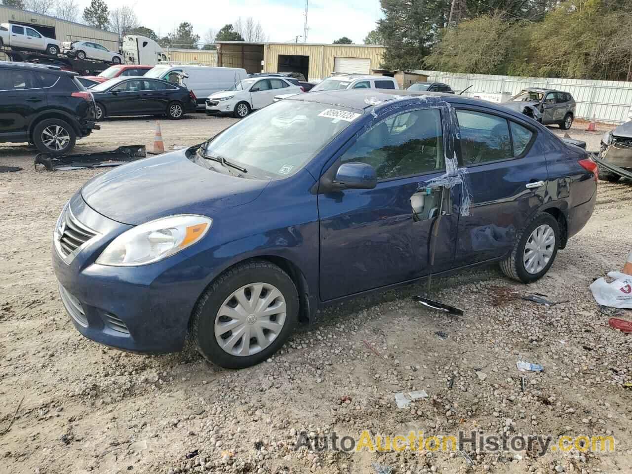 NISSAN VERSA S, 3N1CN7AP6EK450581