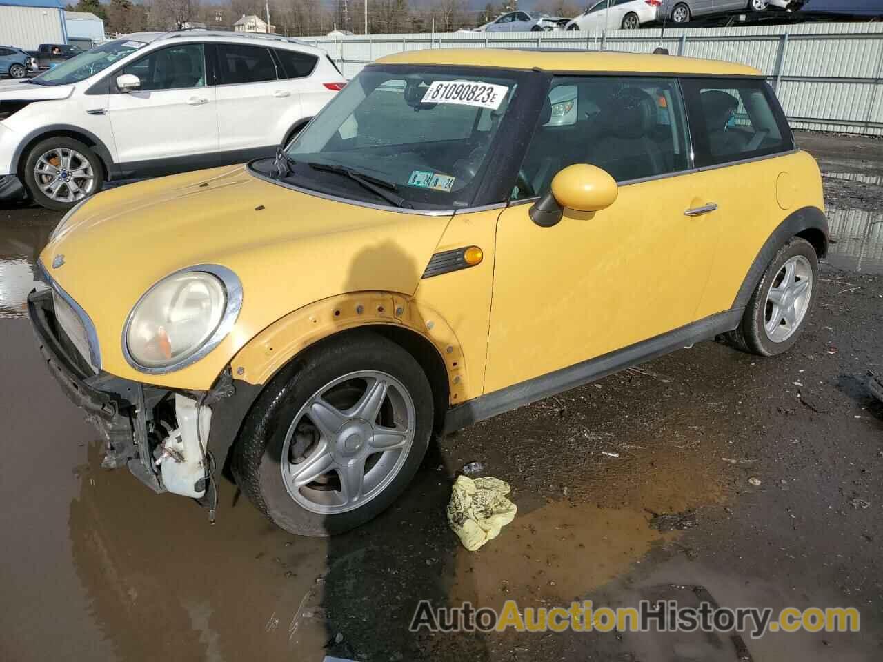 MINI COOPER, WMWMF335X7TT52260