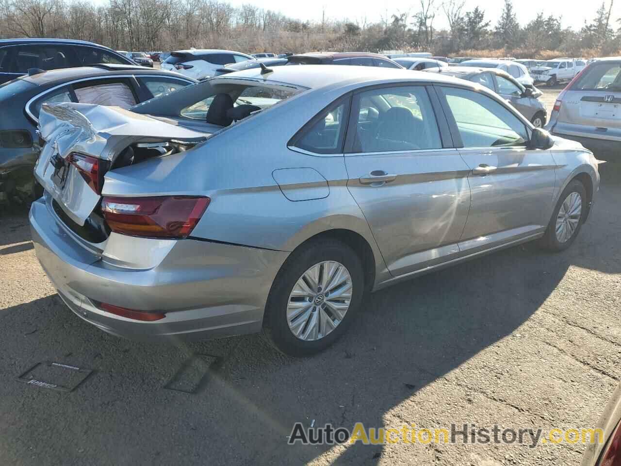 VOLKSWAGEN JETTA S, 3VWC57BU4KM210833