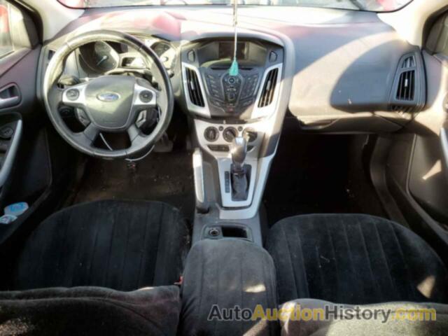 FORD FOCUS SE, 1FADP3K2XDL279979