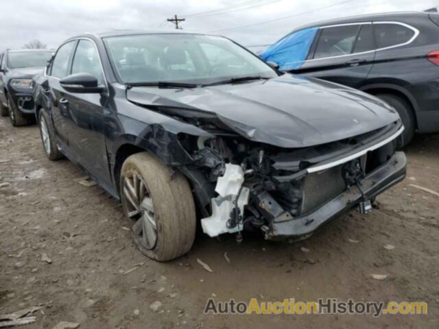 VOLKSWAGEN PASSAT SE, 1VWBA7A31JC042486