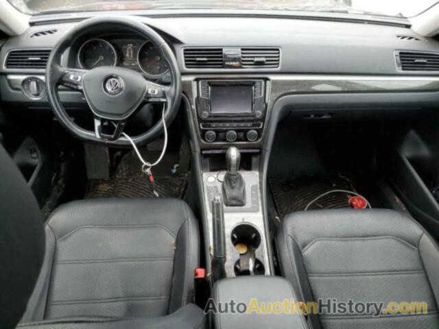 VOLKSWAGEN PASSAT SE, 1VWBA7A31JC042486