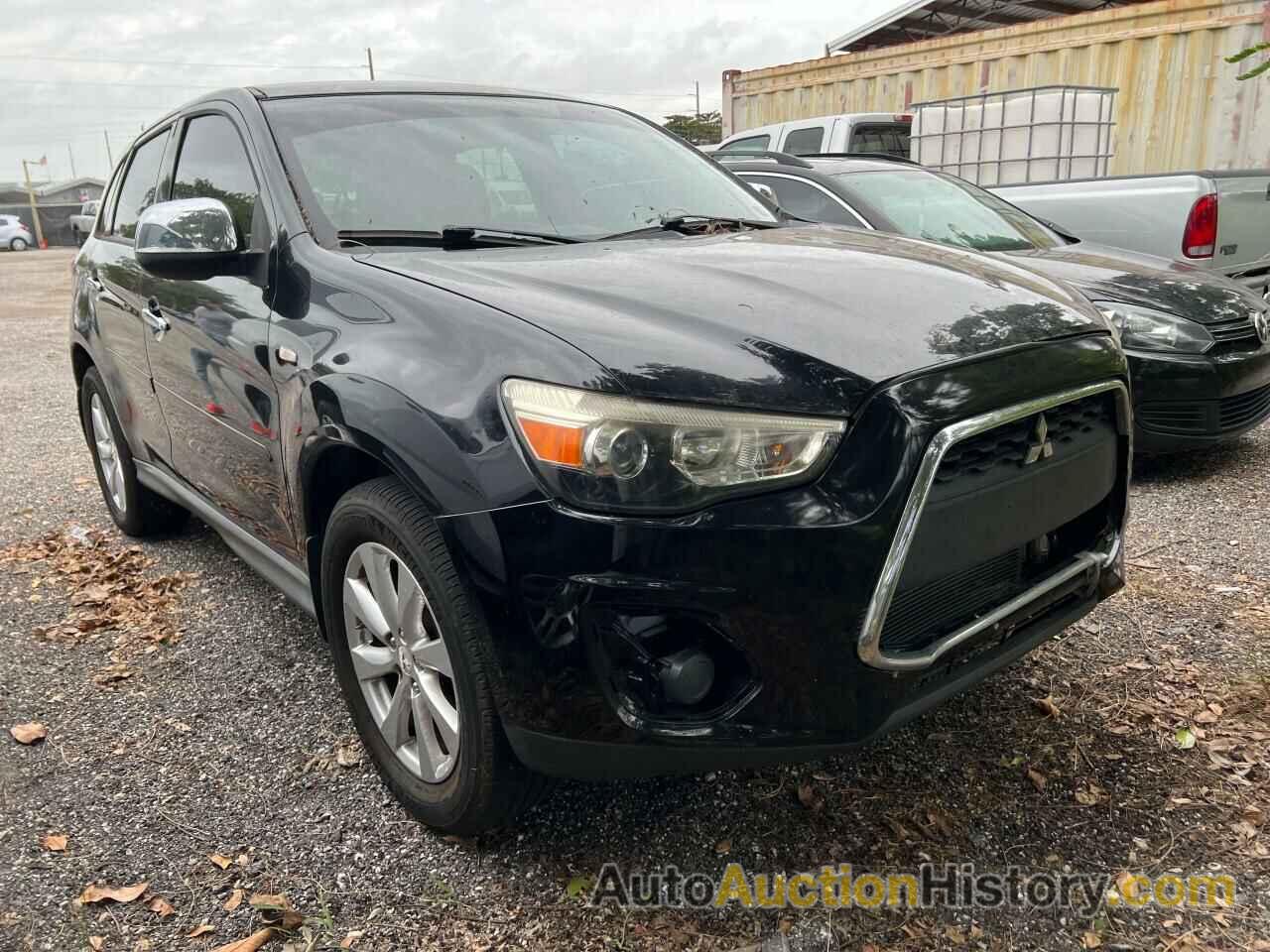 MITSUBISHI OUTLANDER ES, 4A4AP3AU1FE005179