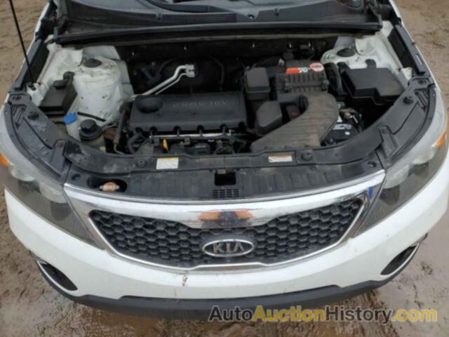 KIA SORENTO BASE, 5XYKT3A10BG101884