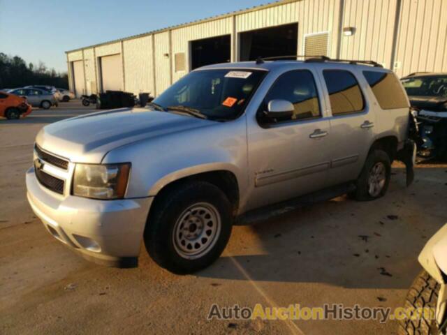 CHEVROLET TAHOE C1500 LT, 1GNSCBE00CR129237