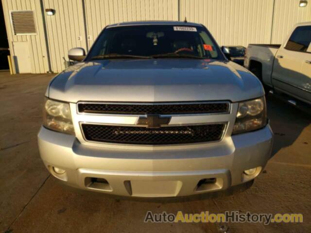 CHEVROLET TAHOE C1500 LT, 1GNSCBE00CR129237