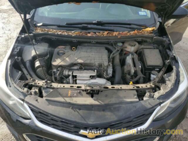 CHEVROLET CRUZE LT, 1G1BE5SM8J7229339