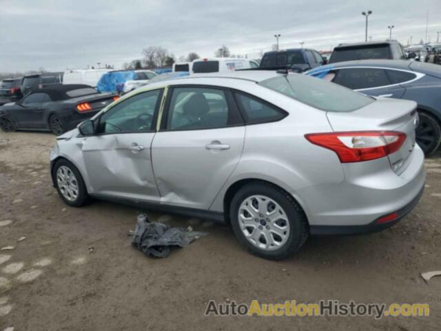 FORD FOCUS SE, 1FAHP3F26CL272599