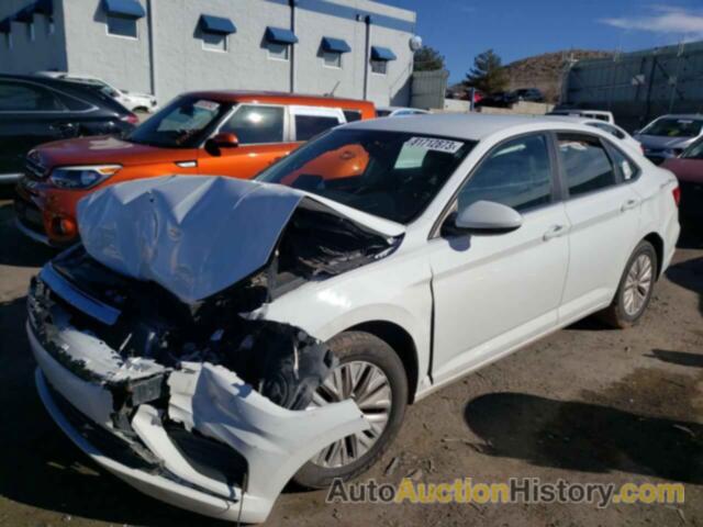 VOLKSWAGEN JETTA S, 3VWN57BU4KM167037