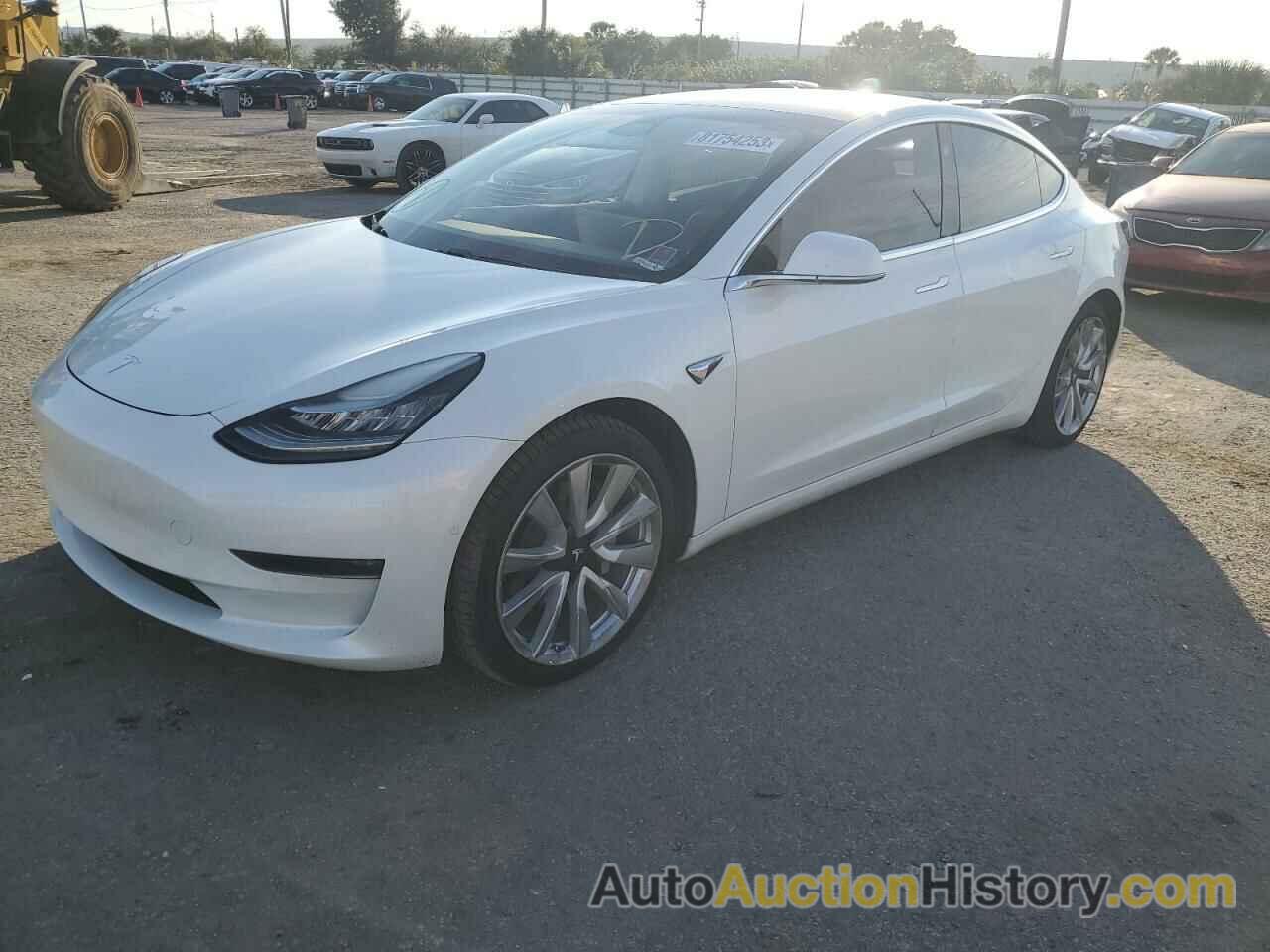 TESLA MODEL 3, 5YJ3E1EBXLF791108