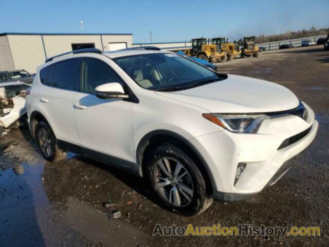 TOYOTA RAV4 XLE, JTMWFREV0HJ108691