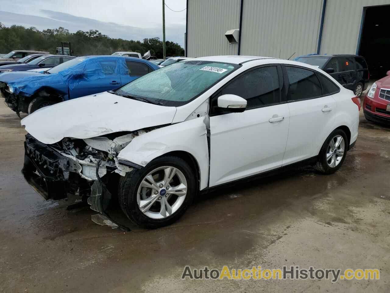 FORD FOCUS SE, 1FADP3F21EL126709