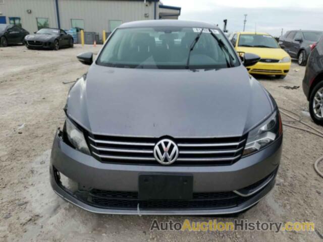 VOLKSWAGEN PASSAT S, 1VWAH7A30CC028282