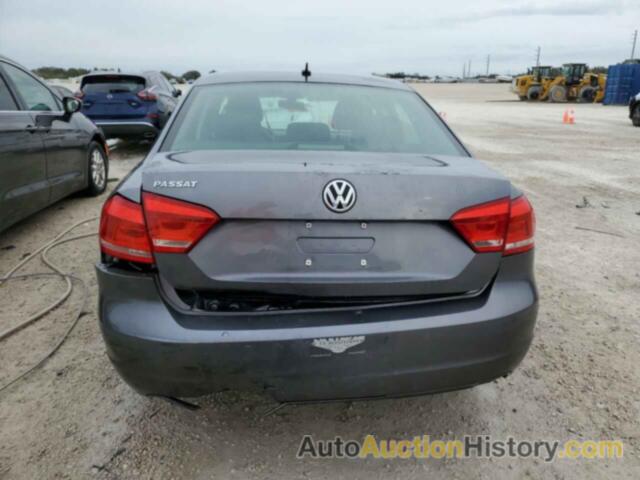 VOLKSWAGEN PASSAT S, 1VWAH7A30CC028282