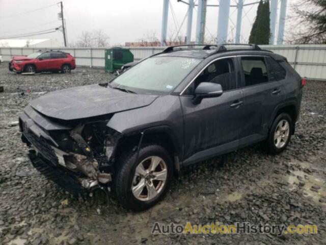 TOYOTA RAV4 XLE, 2T3W1RFV1MC089711