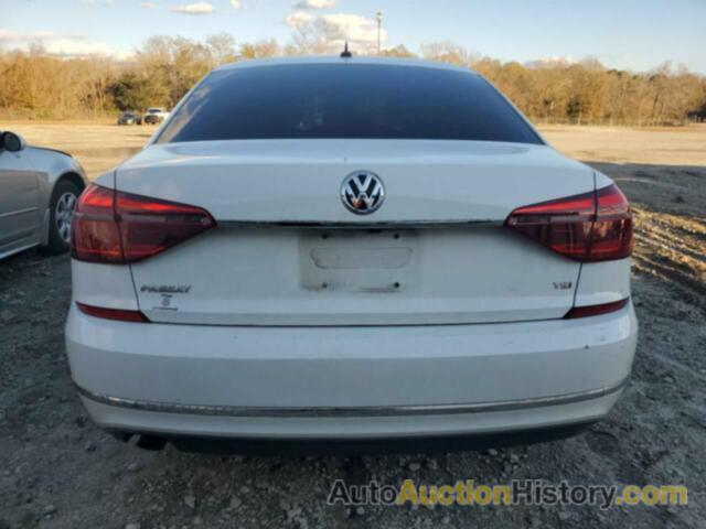 VOLKSWAGEN PASSAT S, 1VWAT7A35HC041700